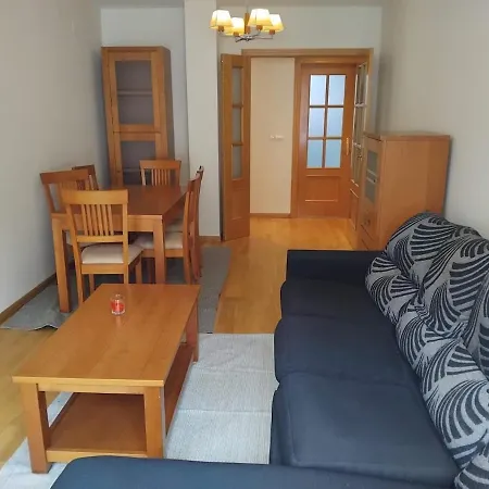 4 Personas Con Garaje Daire *